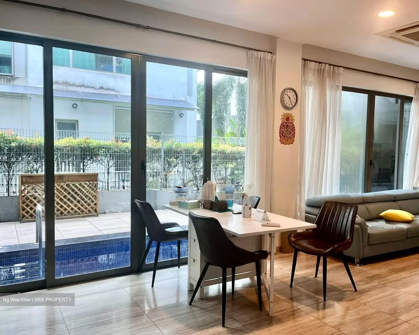 Rich.Residence (D19), Terrace #587304341